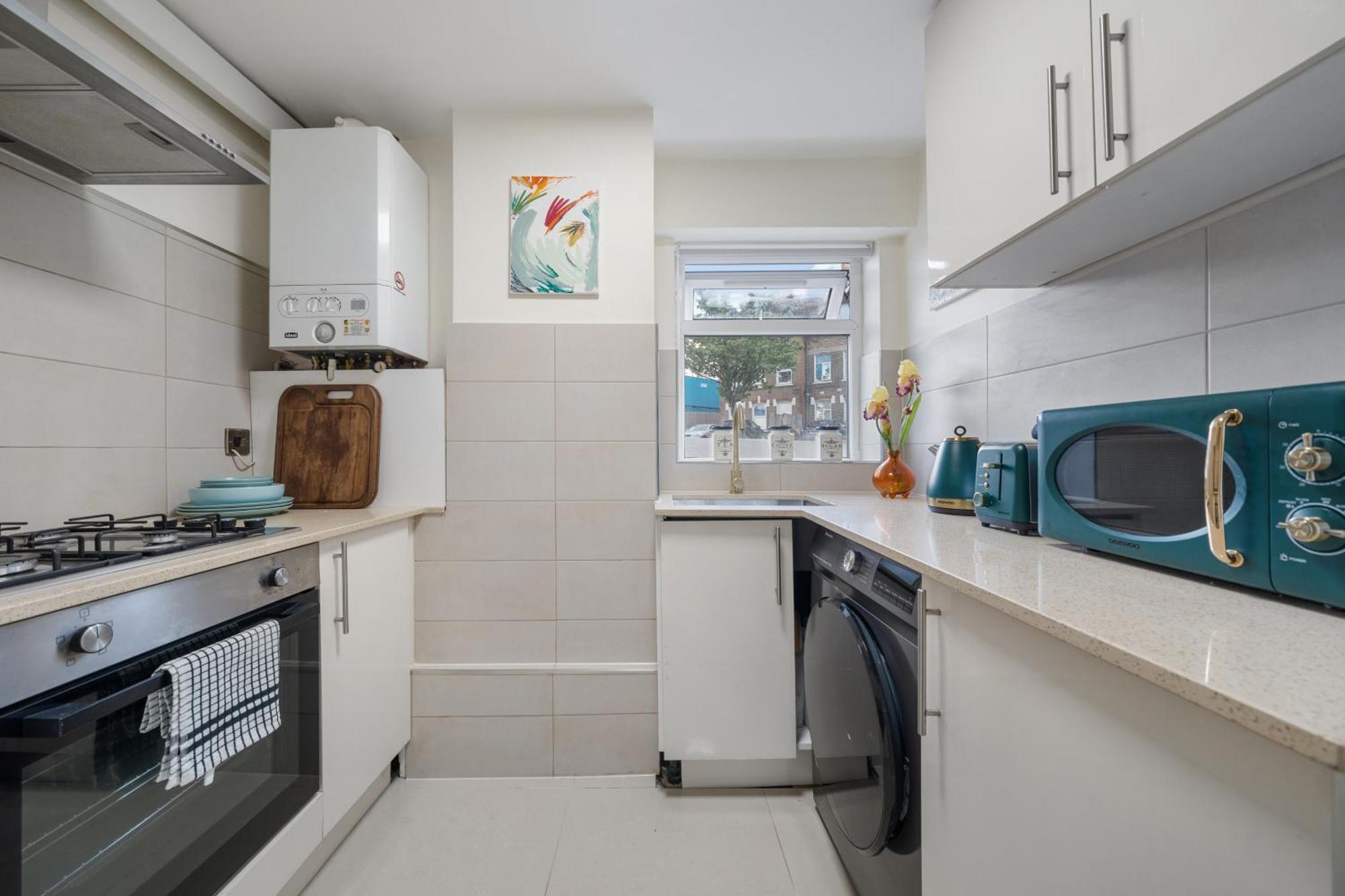 לונדון Leamington Park Studio With Parking מראה חיצוני תמונה